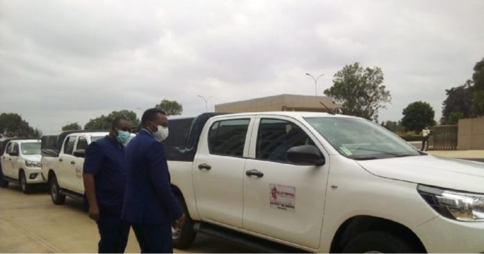 Covid-19 : 20 véhicules pick-up, don de la Banque Mondiale au Togo pour continuer la lutte Covid-19 : 20 véhicules pick-up, don de la Banque Mondiale au Togo pour continuer la lutte