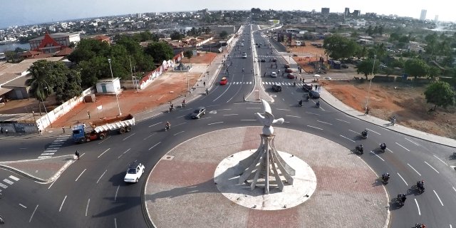 Faure Gnassingbé métamorphose le pays Faure Gnassingbé métamorphose le pays
