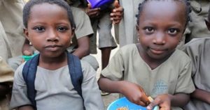Les élèves togolais ont désormais le droit de manger à l’école à la charge de l’Etat (2)