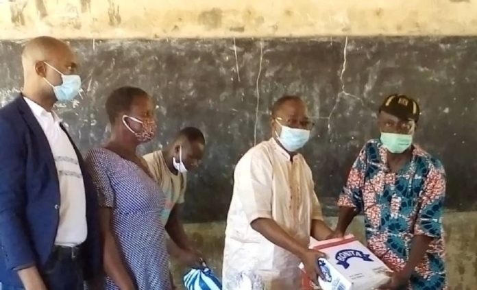 Covid-19 : des cadres du parti Unir apportent leur soutien