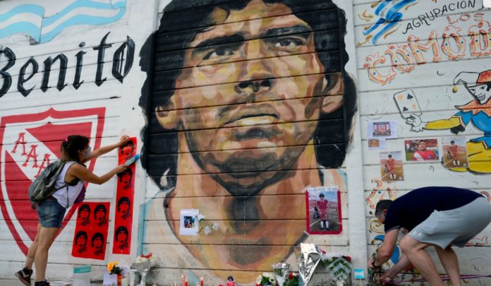 Mort de Diego Armando Maradona, un hommage planétaire à la hauteur de l’homme