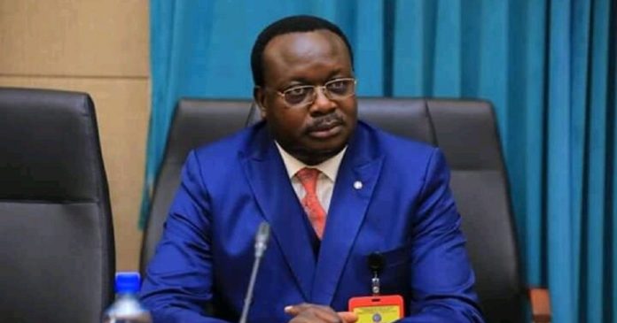 RDC: le sénateur Lola Kisanga quitte le FCC de Kabila pour Félix Tshisekedi