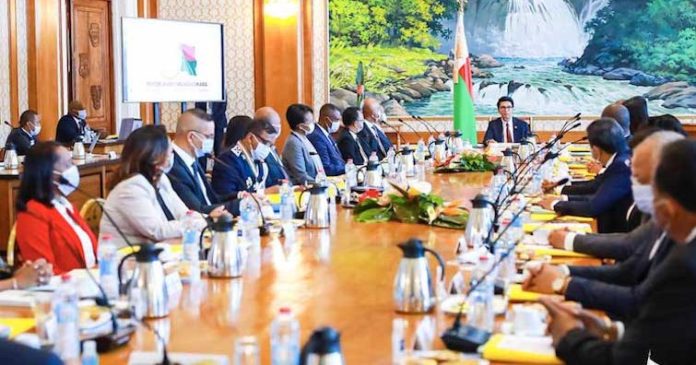 l’examen annuel de l'Observatoire de la vie publique livré