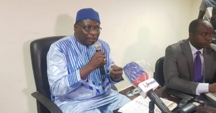 Théophile-Bongoro-le-choix-de-16-partis-d'opposition Theophile-Bongoro-le-choix-de-16-partis-d'opposition