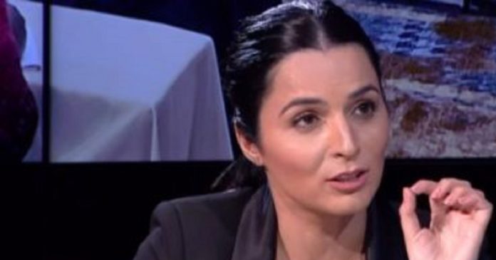 la PDG de Tunisair, Olfa Hamadi, limogée