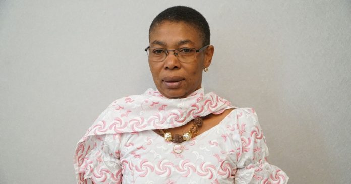 Cameroun: le Prix international du courage féminin décerné à Maximilienne Ngo Mbe