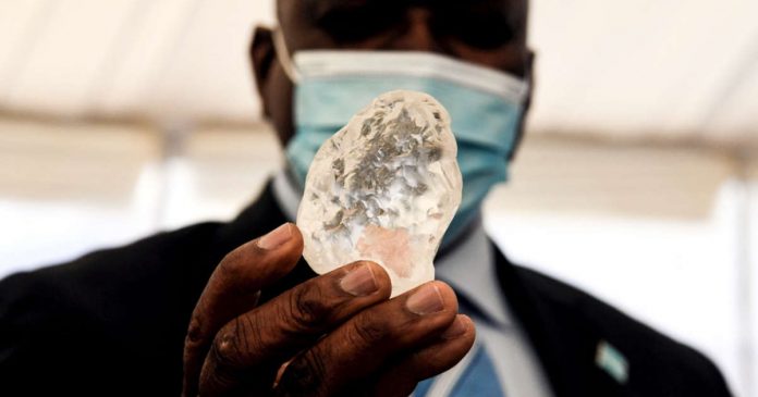 Botswana , le troisième plus gros diamant au monde découvert Botswana , le troisième plus gros diamant au monde découvert
