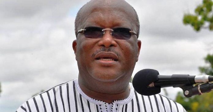 Burkina Faso , Kaboré calme la situation, en appelant à l'unité des Burkinabè face au terrorisme