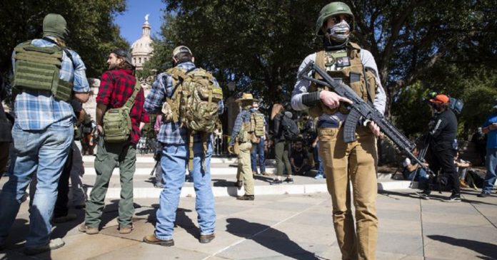 Etats-Unis , le Texas autorise le port d’arme à feu en public sans permis