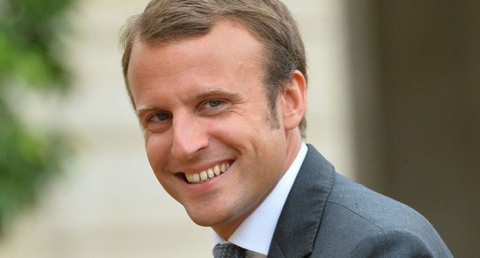 Présidentielle 2022 en France , Emmanuel Macron peut-il retrouver le sourire