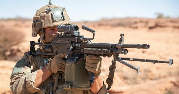 Terroristes au Sahara , les exploits de la France comme son billet retour