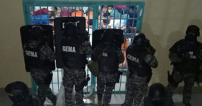 Equateur la prison de Guayaquil, à nouveau, sous contrôle des autorités