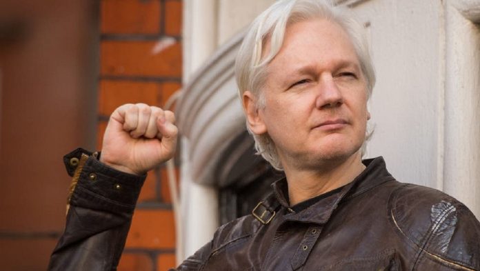 Angleterre : la justice rend possible l’extradition de Julian Assange vers les Etats-Unis