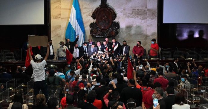 Honduras: l’élection du président du parlement vire au combat