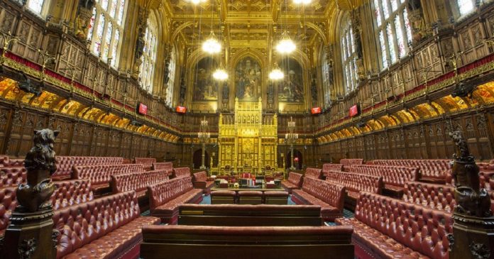 Royaume-Uni: le MI5 alerte sur une infiltration du parlement britannique