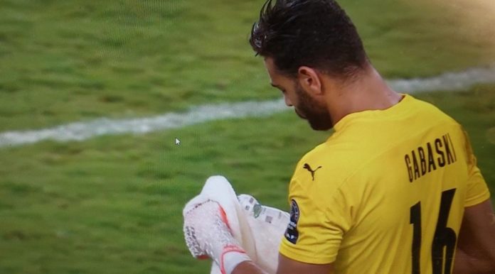 Finale de la CAN 2021: le secret de la bouteille d’eau du gardien de but égyptien Gabaski