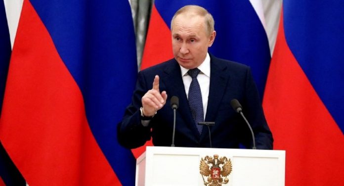 Russie: la décision du Président Poutine renforce le franc russe
