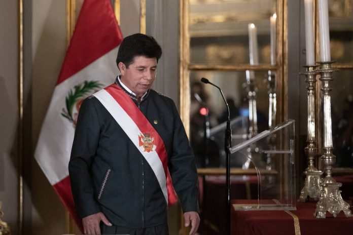 Destitution de Pédro Castillo: le président du Pérou arrêté pour tentative de coup d'Etat