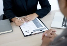 Détecter les discriminations à l’embauche : le gouvernement français envoie 4.000 CV tests Détecter les discriminations à lembauche : le gouvernement français envoie 4.000 CV tests