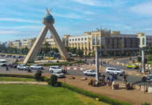 Visite américaine à Bamako : vers une relance des relations Mali–États-Unis Visite de Nick Checker à Bamako : vers une relance des relations Mali–États-Unis