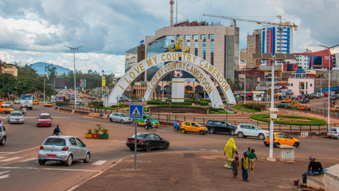 migrants expulsés Cameroun : 8 migrants expulsés des États-Unis accueillis à Yaoundé