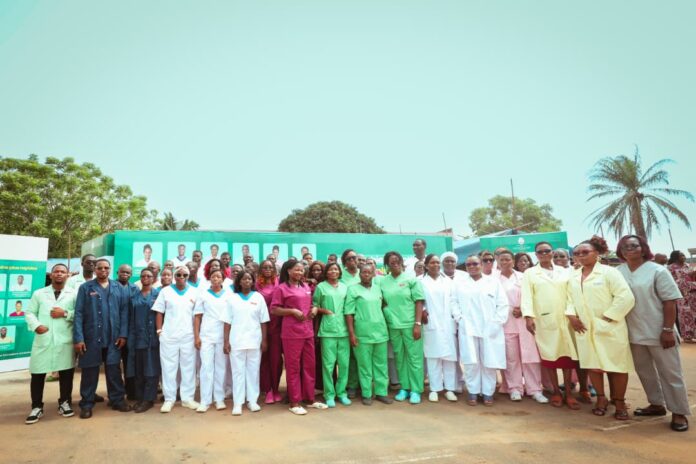 tenues Togo : lancement officiel de l’harmonisation des tenues du personnel hospitalier