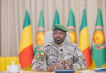 Crise au Mali : Assimi Goïta rassure, la France alerte
