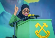 Crise du carburant : en Tanzanie, le cortège présidentiel se fera désormais en bus Crise du carburant : le cortège de Samia Suluhu Hassan se fera désormais en bus