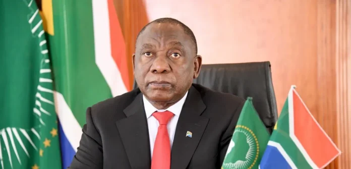 Afrique du Sud : Cyril Ramaphosa refuse de démissionner malgré la procédure de destitution