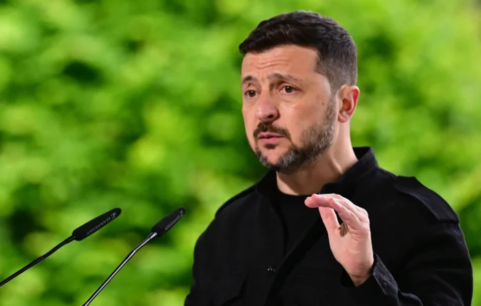Guerre en Ukraine : Zelensky propose un face-à-face avec Poutine pour relancer es négociations