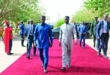 Réforme de la constitution sénégalaise: nouveau terrain de bataille entre Diomaye Faye et Sonko ! Révision de la constitution sénégalaise: nouveau terrain de bataille entre Diomaye Faye et Sonko !