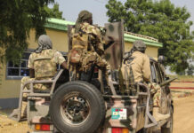 Nigeria : au moins 30 morts dans l’attaque d’un village de l’État de Kaduna Nigeria : au moins 30 morts dans l'attaque d'un village de l'État de Kaduna