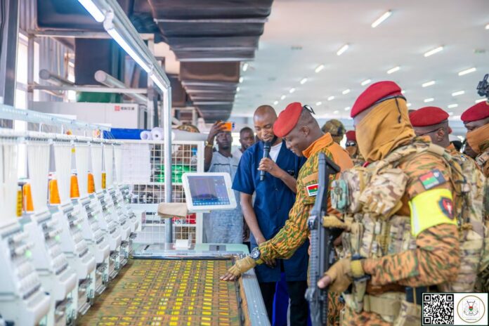 Burkina Faso : Ibrahim Traoré inaugure TEXFORCES-BF, symbole de la souveraineté textile