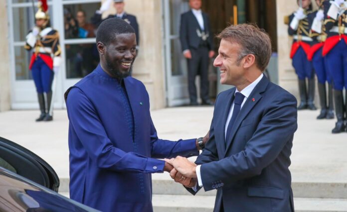 Macron en Afrique : une tournée annoncée, Moscou dénonce une offensive contre la Russie
