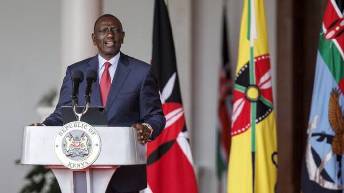 Kenya : le président Ruto interdit aux étrangers les petits commerces