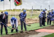 Kenya : plusieurs présidents africains au lancement du chantier de la raffinerie Dangote, dont le togolais Savi de Tové Kenya : plusieurs présidents africains au lancement du chantier de la raffinerie Dangote, dont le togolais Savi de Tové